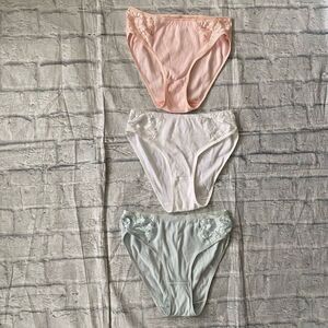 Rene Rofe Lingerie women 7/L 100% cotton 3 bundle lace trim bikini briefs